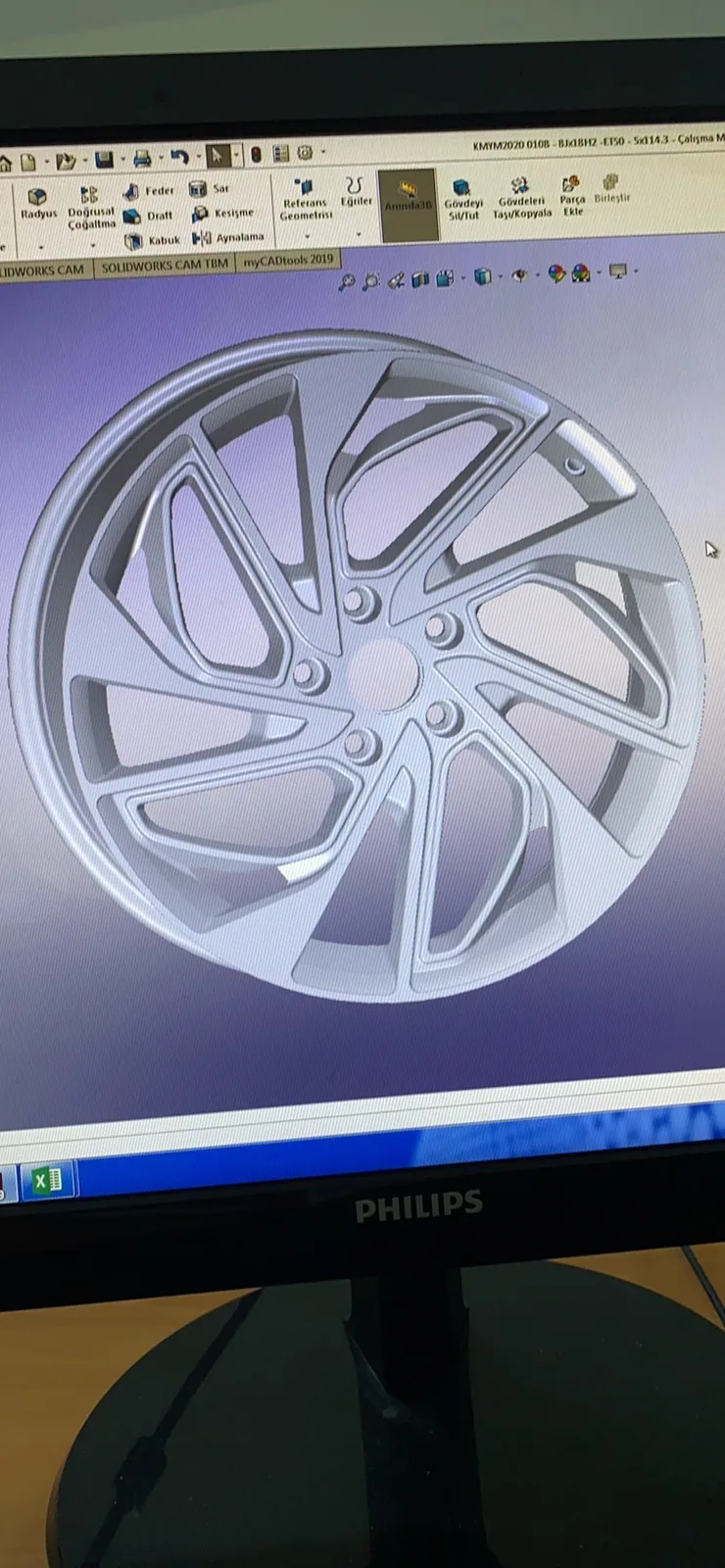 Kormetal alloy wheel CAD development view in SolidWorks