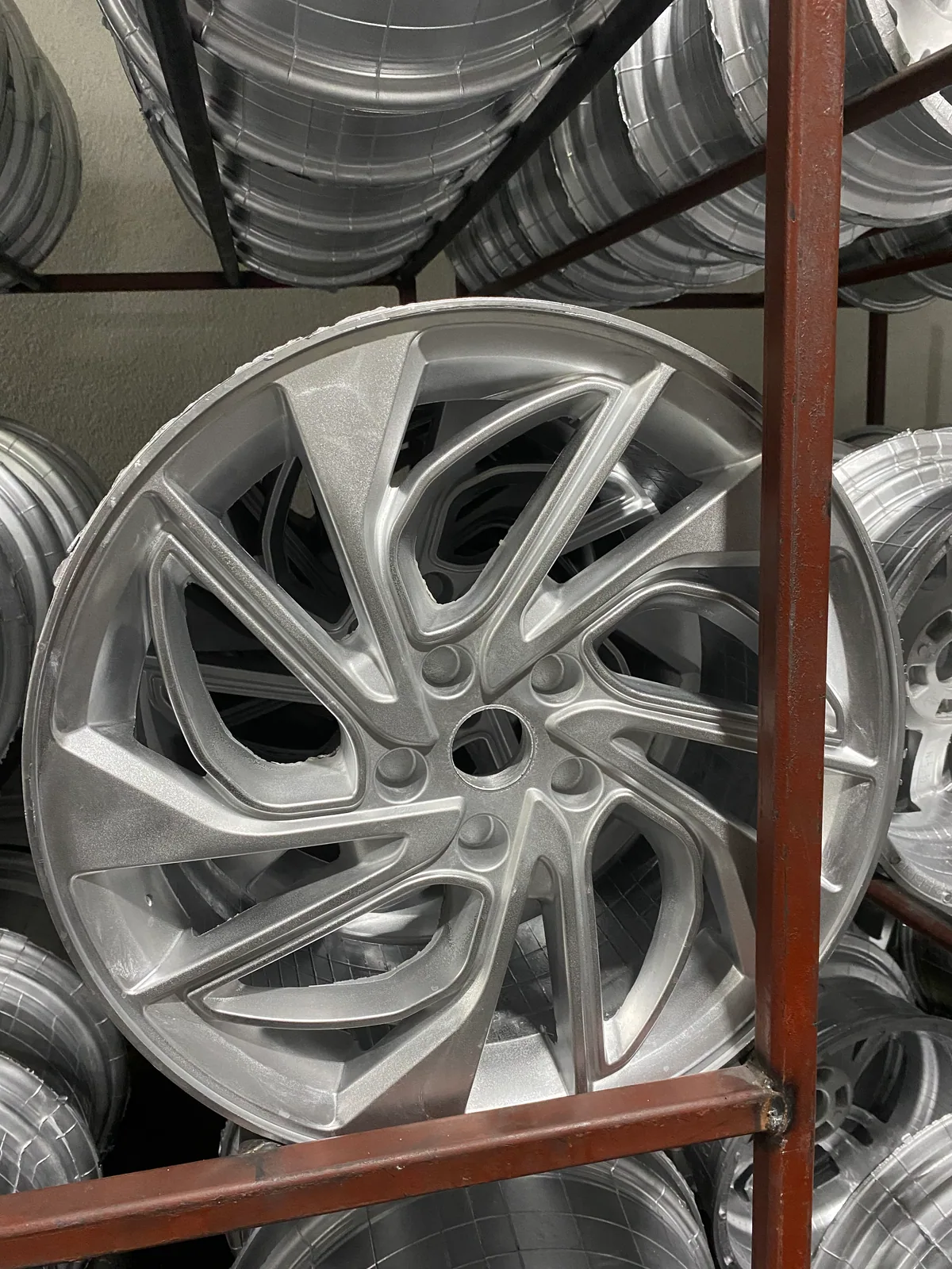 Stock of manufactured wheels at the Kormetal facility